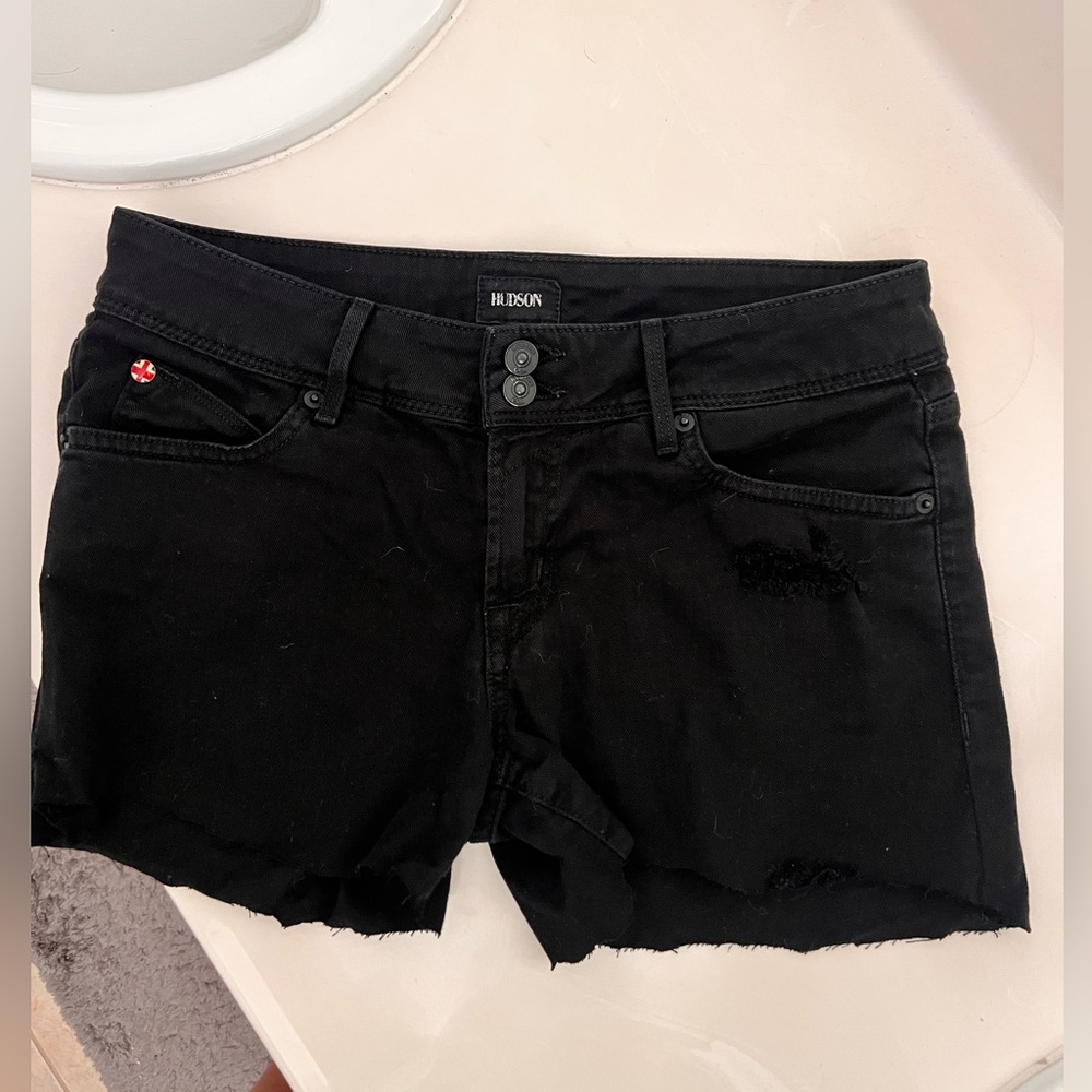 Hudson Jeans Black Denim Cutoff Shorts!  Cute 🥰